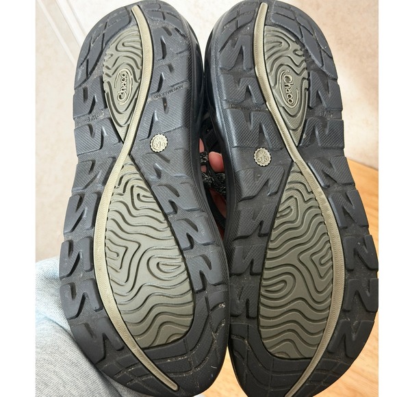 Chaco Womens Black Grey Strappy Double Strap Sport Sandals Size 8 Hiking Outdoor - Picture 3 of 5